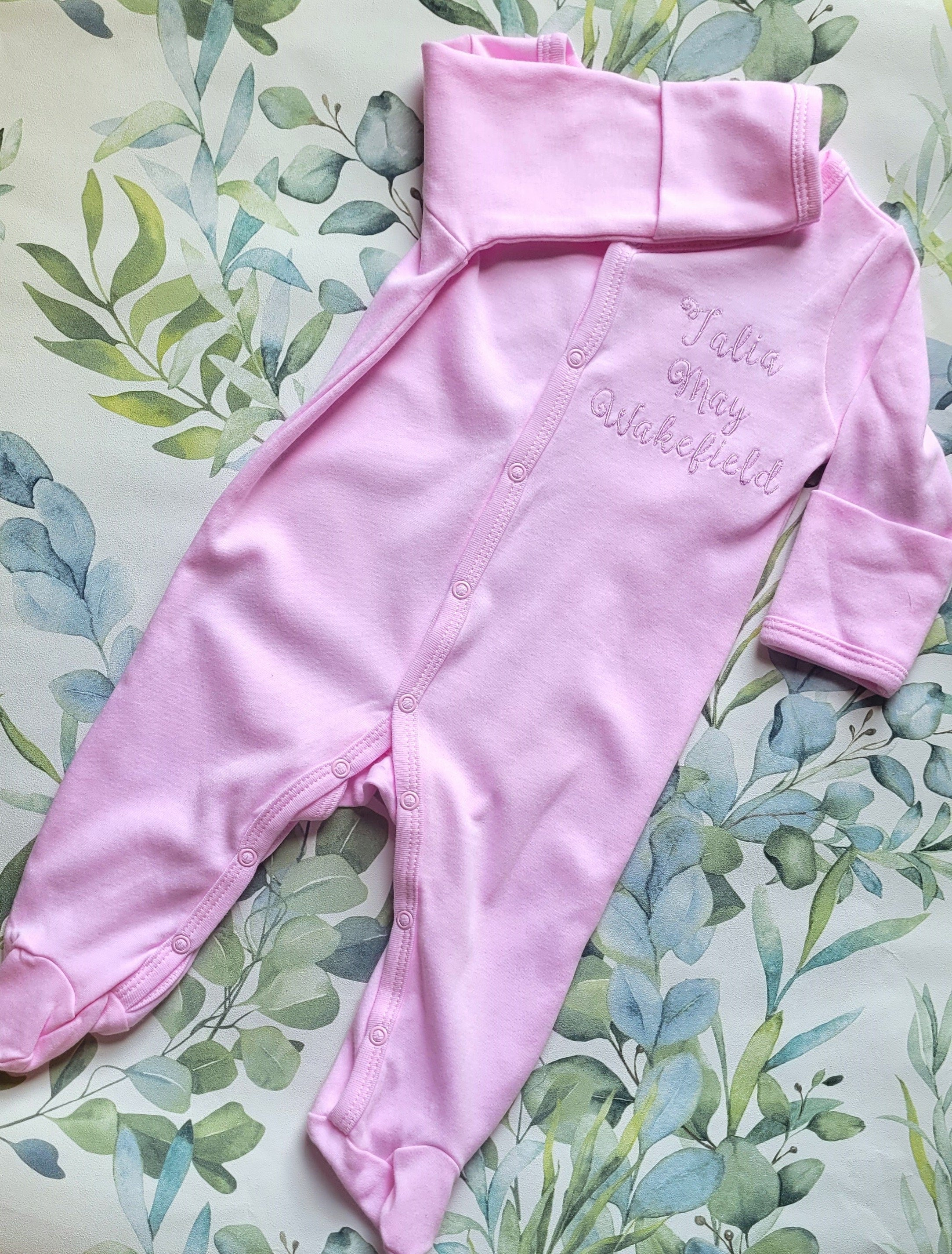 Embroidered Name Baby Sleepsuit: Personalized Cotton Gift