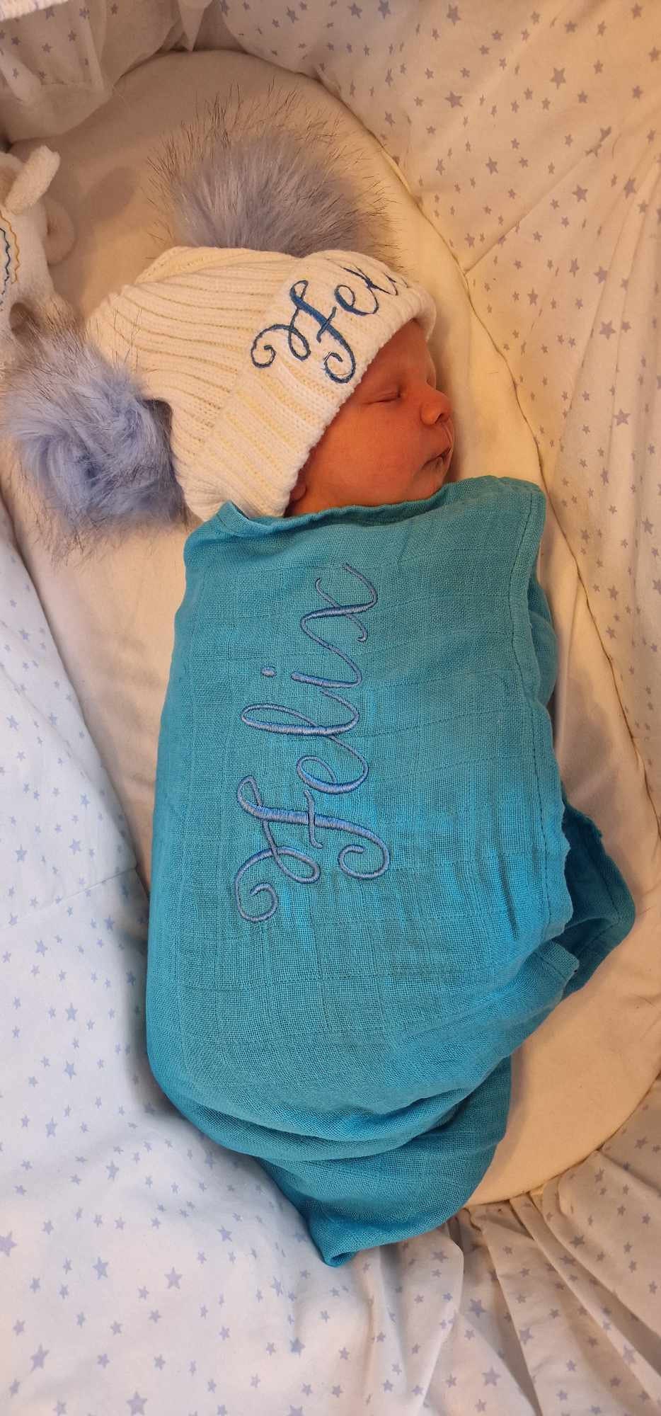 Embroidered Name Muslin Baby Cloth | Personalized Burp Cloth